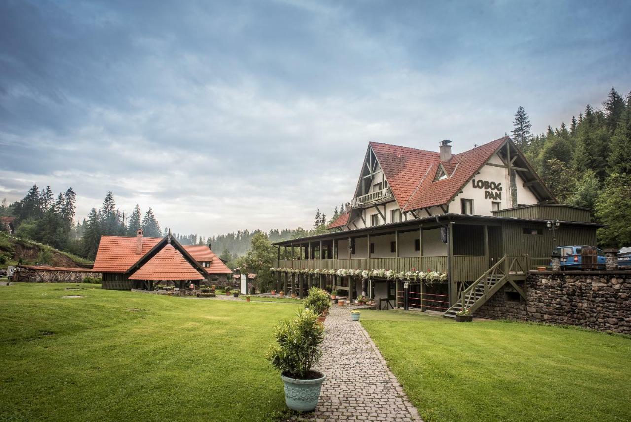 Lobogo Resort Vlăhița Exterior foto